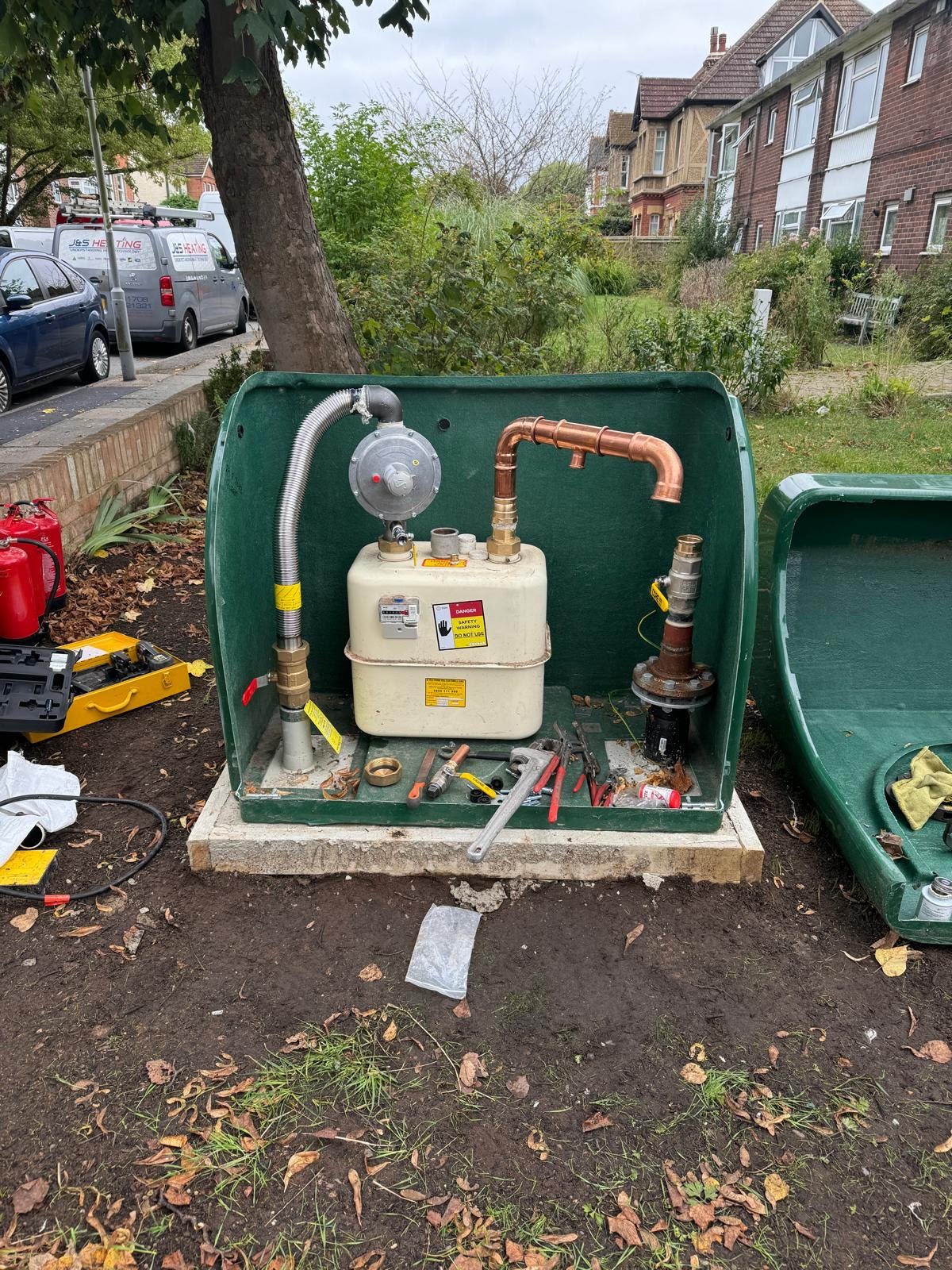 Gilpin House, Sutton, New 100mm Welded Steel MDPE Gas Service Installed