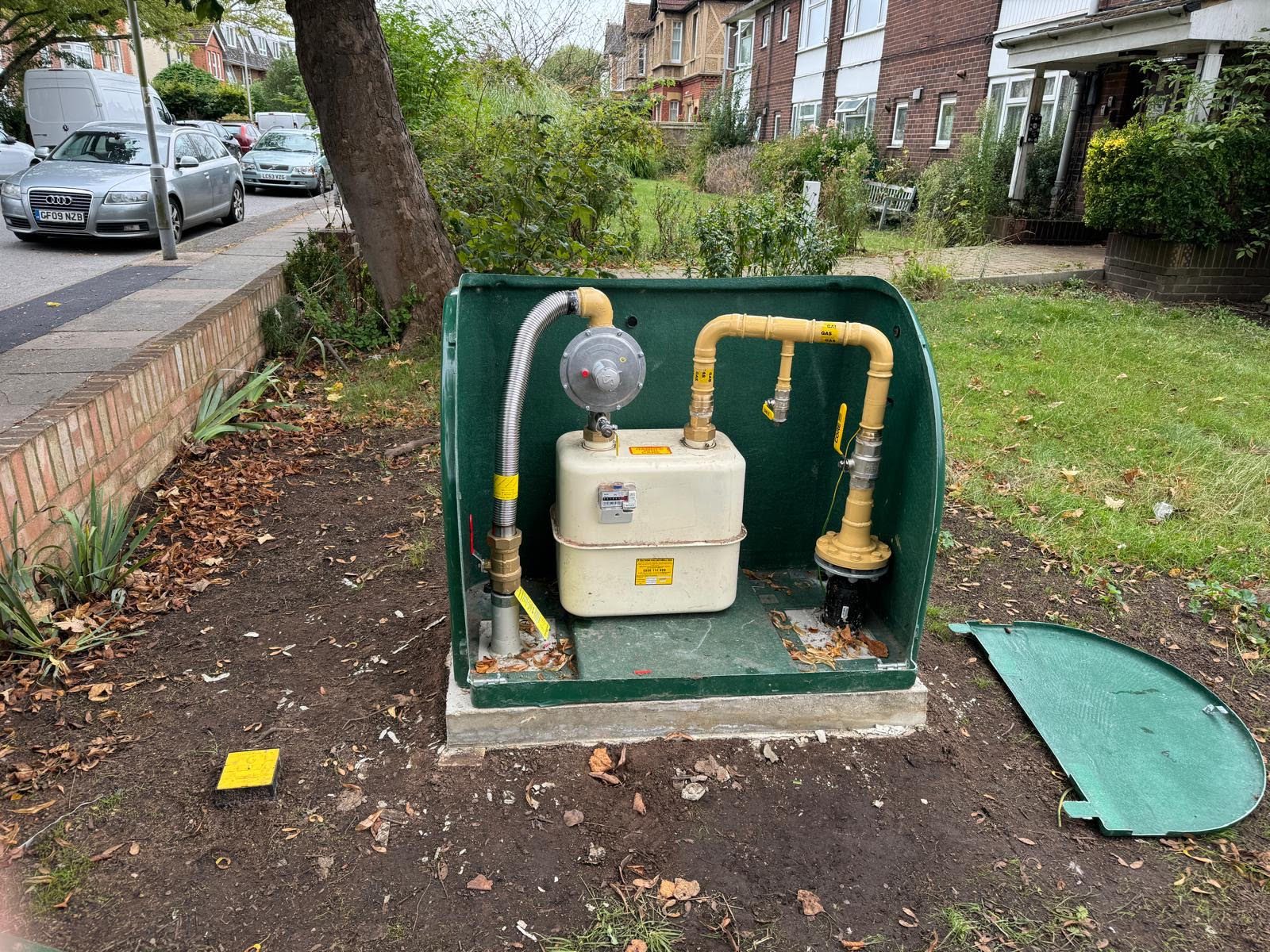 Gilpin House, Sutton, New 100mm Welded Steel MDPE Gas Service Installed