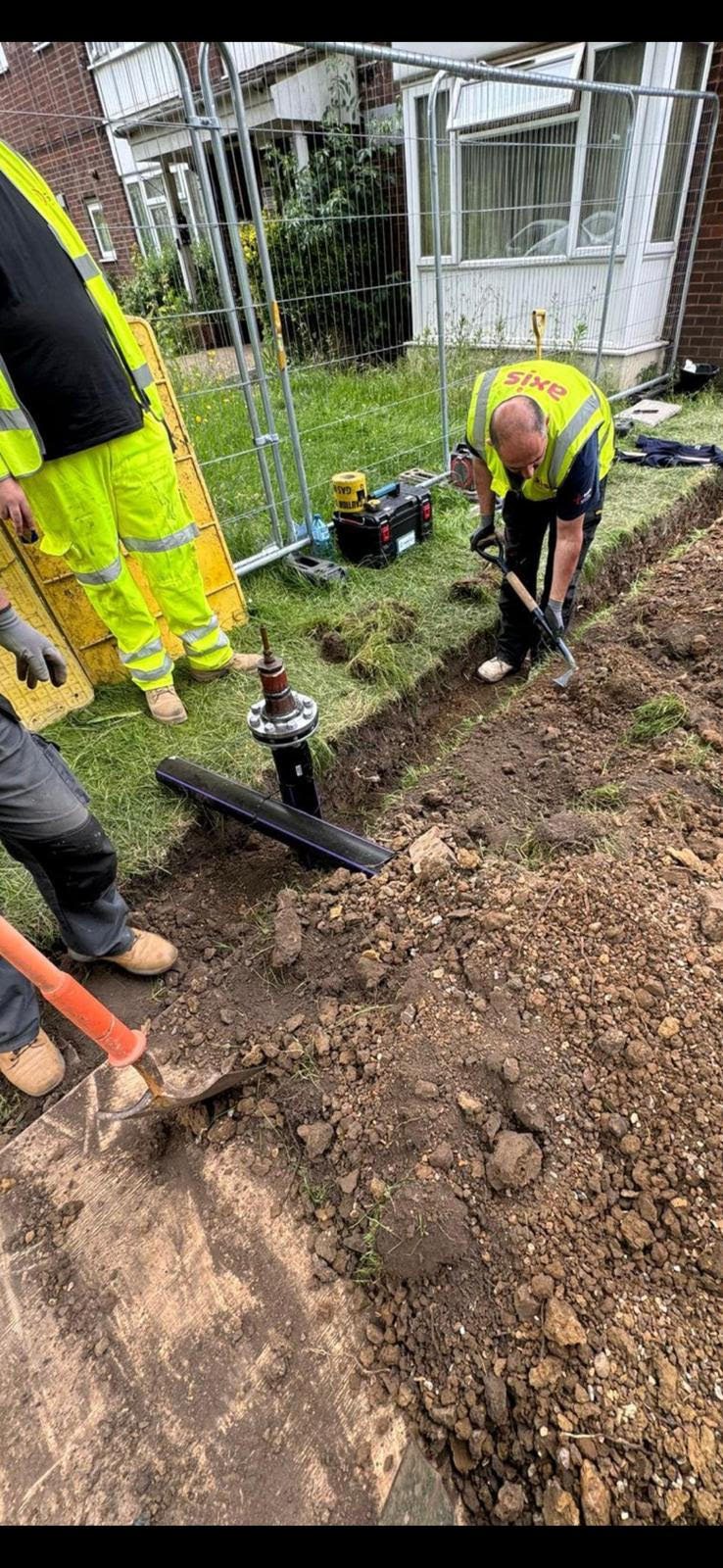 Gilpin House, Sutton, New 100mm Welded Steel MDPE Gas Service Installed