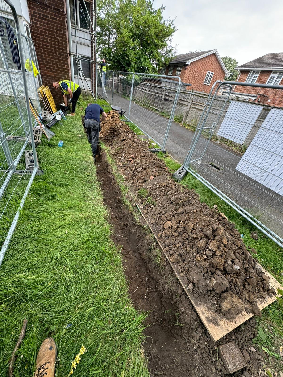 Gilpin House, Sutton, New 100mm Welded Steel MDPE Gas Service Installed