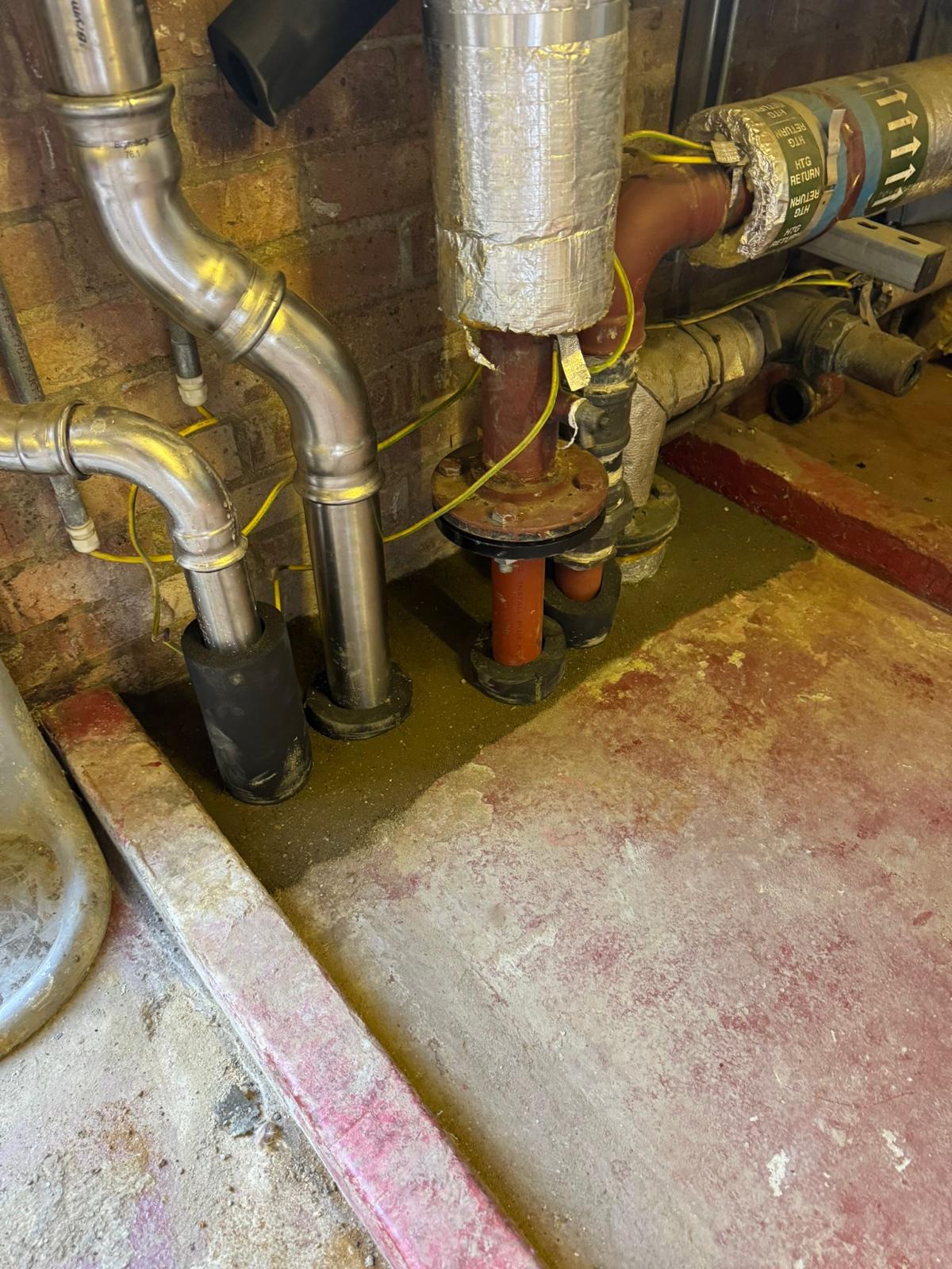 Havering Council, Leaking underground heating and hot water service pipework renewed in an emergency